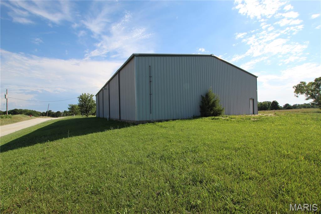 na - Commercial Lease