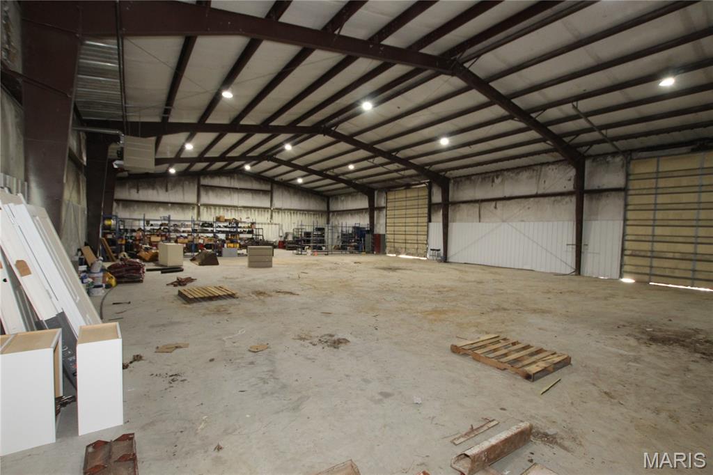 na - Commercial Lease