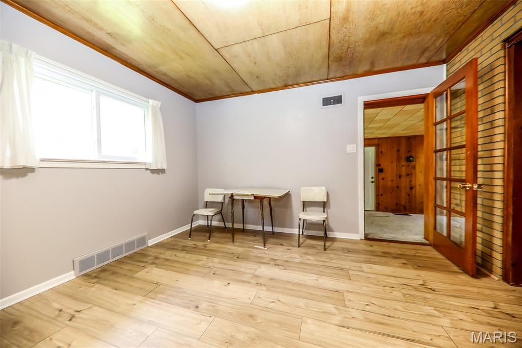 Sulphur Spg Woods - Residential