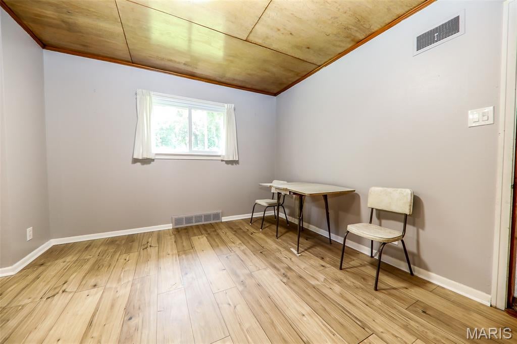 Sulphur Spg Woods - Residential