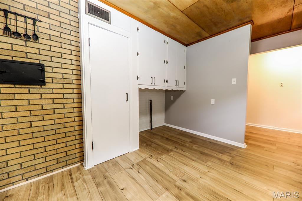 Sulphur Spg Woods - Residential