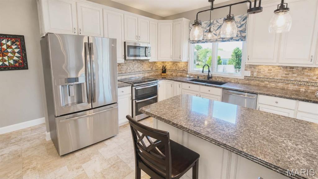 Vlgs At Bainbridge Lakeshire Village - Residential