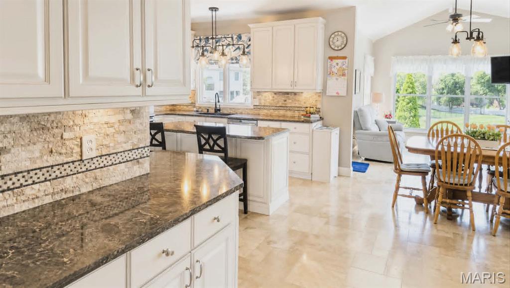 Vlgs At Bainbridge Lakeshire Village - Residential