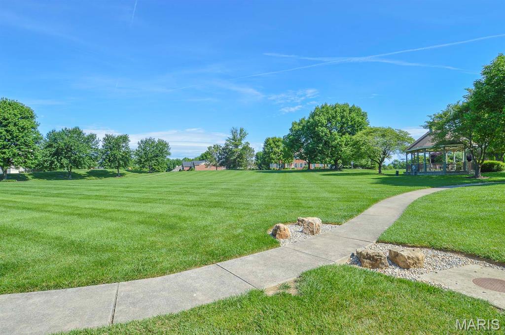 Knolls/Woodfield - Land