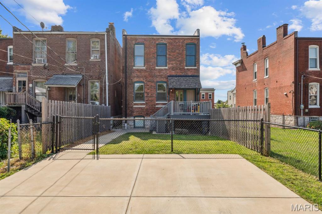 Laclede Race Course/McRee City - Residential