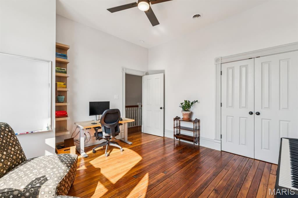 Laclede Race Course/McRee City - Residential
