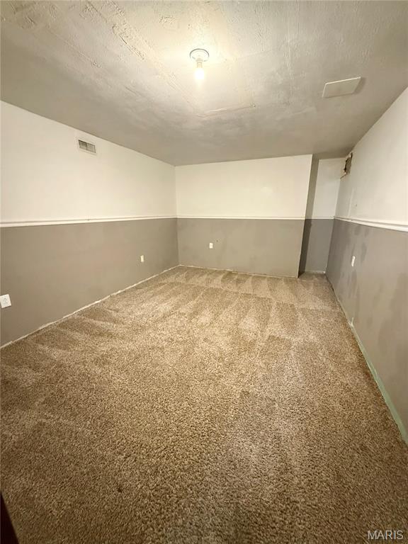 COTTONWOOD VILLAGE - Residential Lease