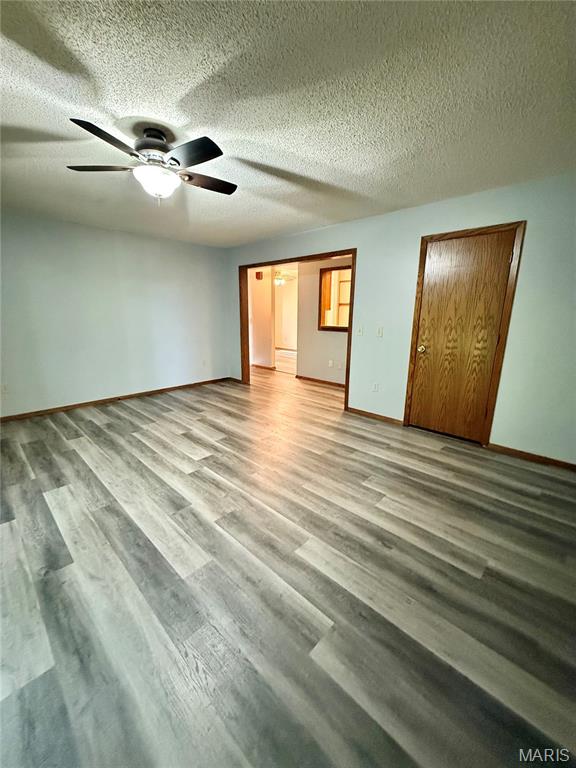 COTTONWOOD VILLAGE - Residential Lease