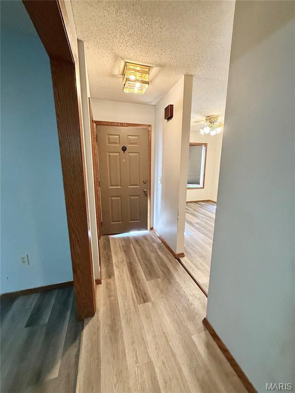 COTTONWOOD VILLAGE - Residential Lease