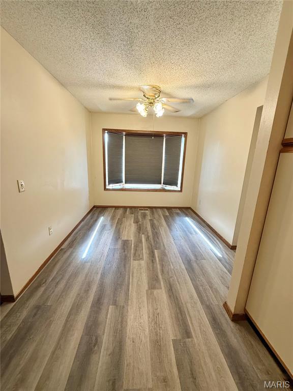 COTTONWOOD VILLAGE - Residential Lease
