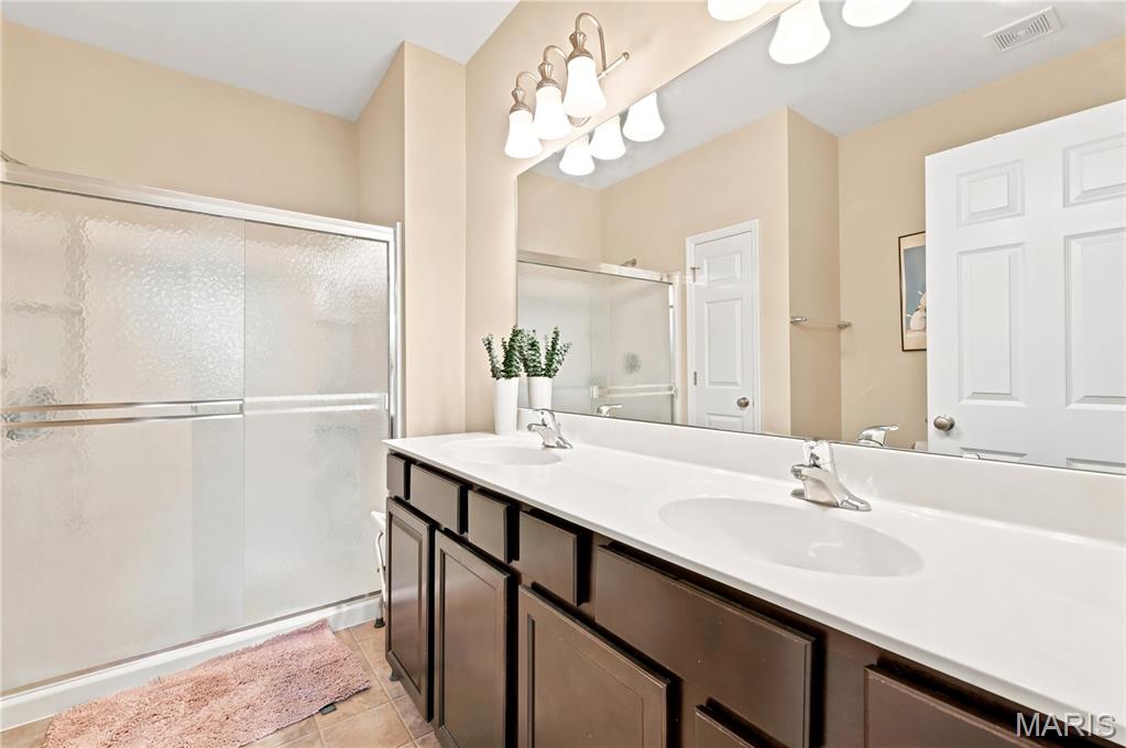 Pointe At Heritage Crossing - Residential
