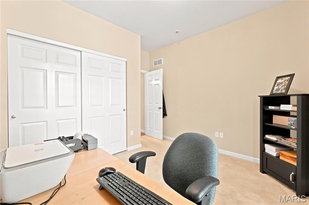 Pointe At Heritage Crossing - Residential