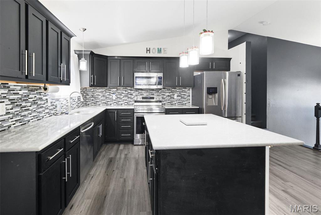 Bluffview Manor Ph I - Residential