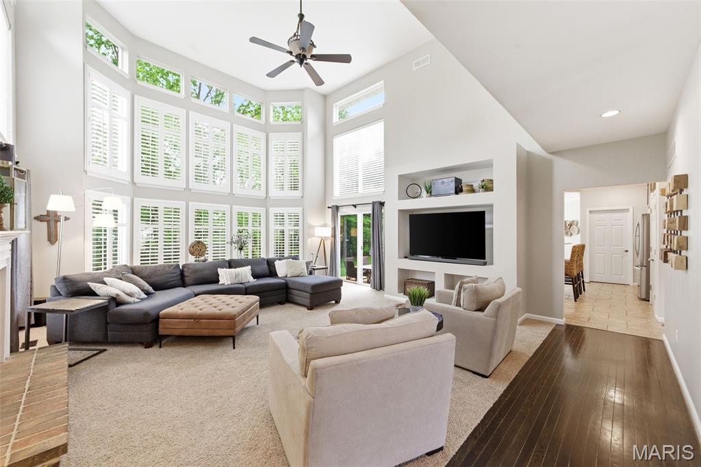 Crown Pointe Estates - Residential