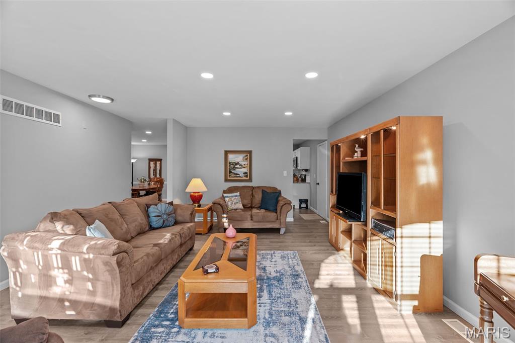 Westglen Village Add - Residential