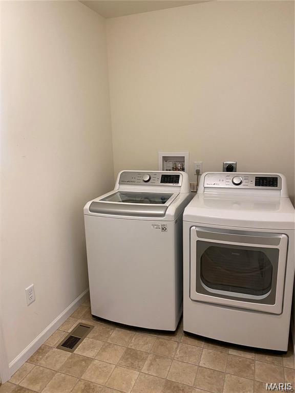 pearl vista - Residential Lease