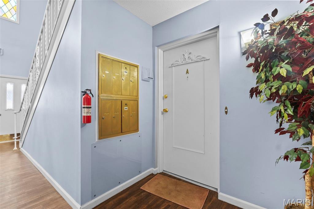 Chateau De Ville Condo Sec - Residential