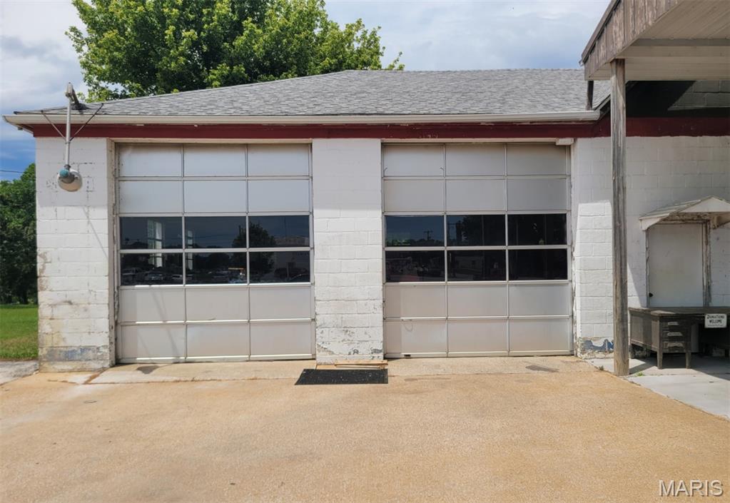 Longs - Commercial Sale