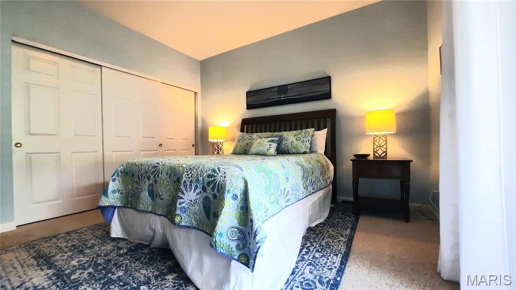 Carlton Manor - Residential
