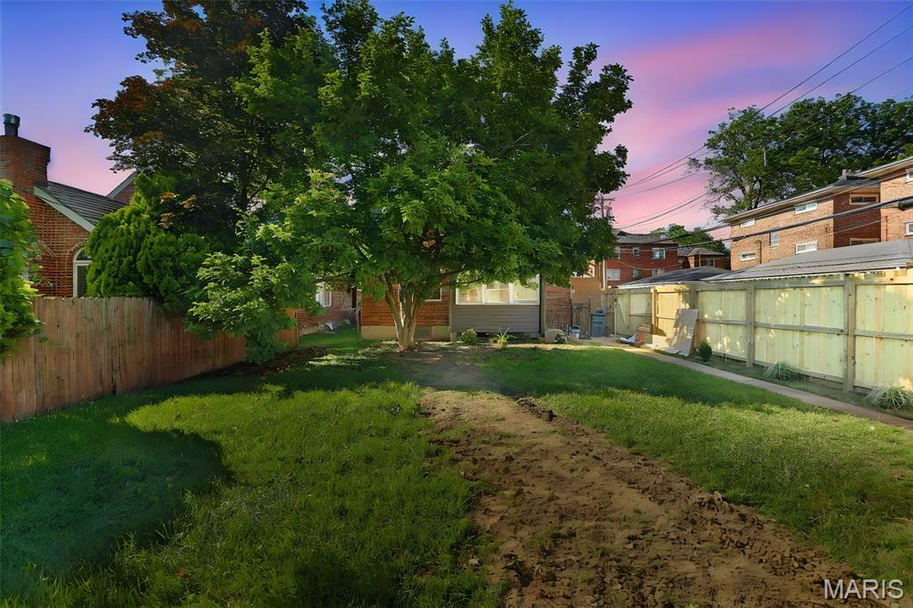 St Louis Hills - Residential