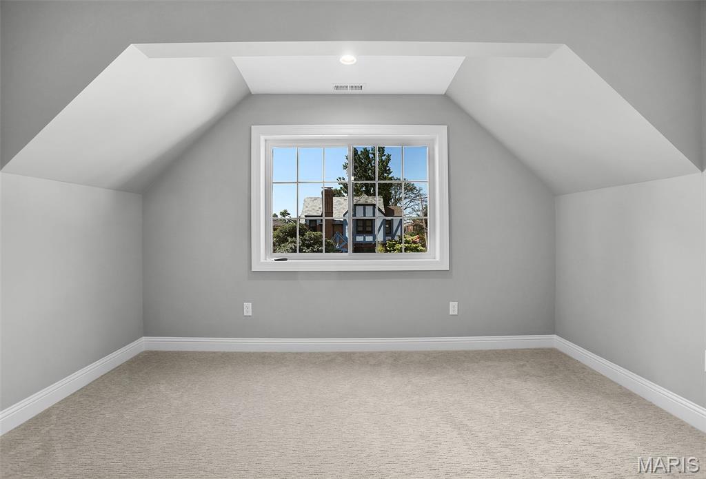 St Louis Hills - Residential