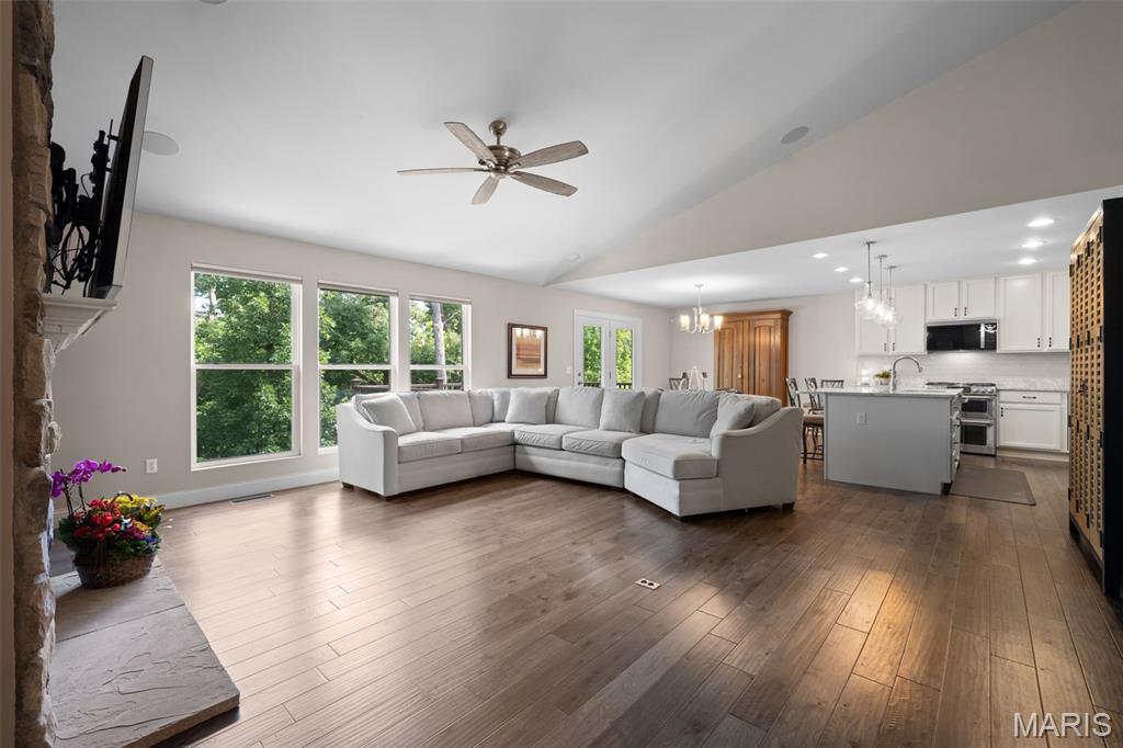 Hartford Glen - Residential