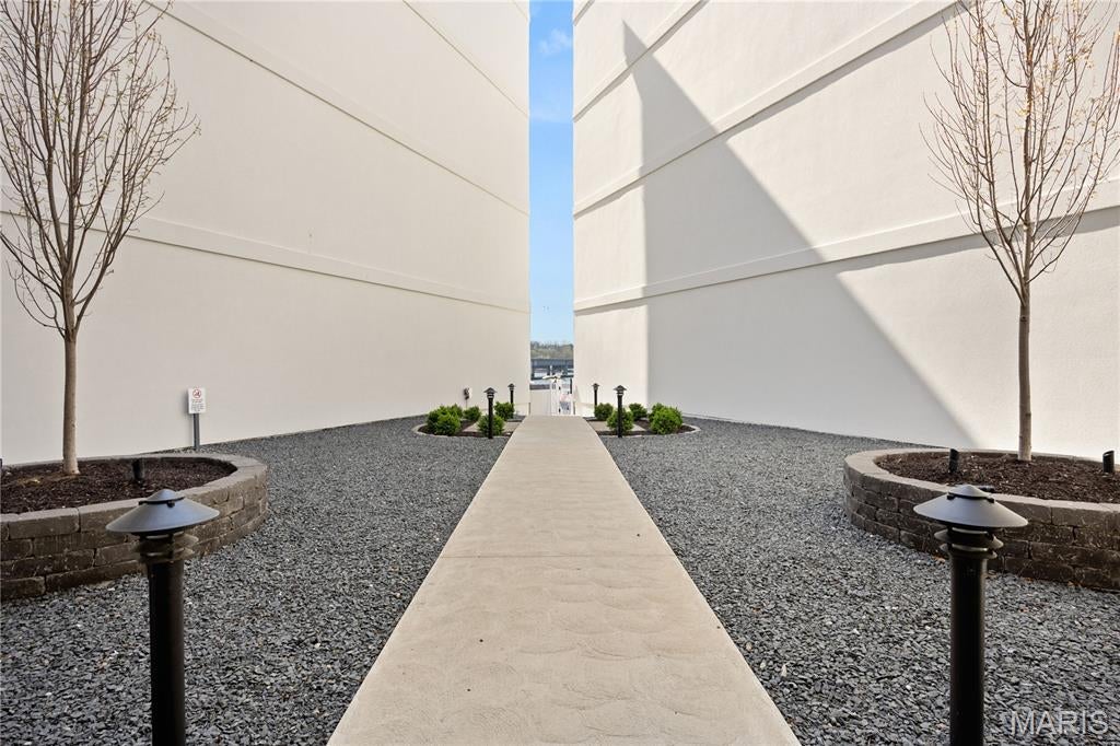 Topsider Condominiums - Residential