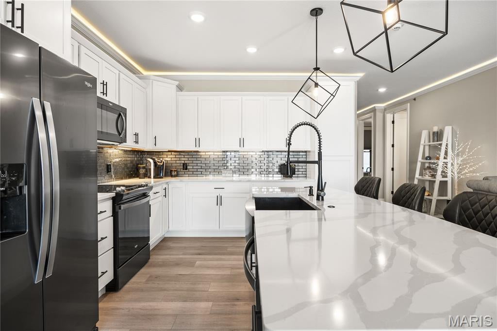 Topsider Condominiums - Residential