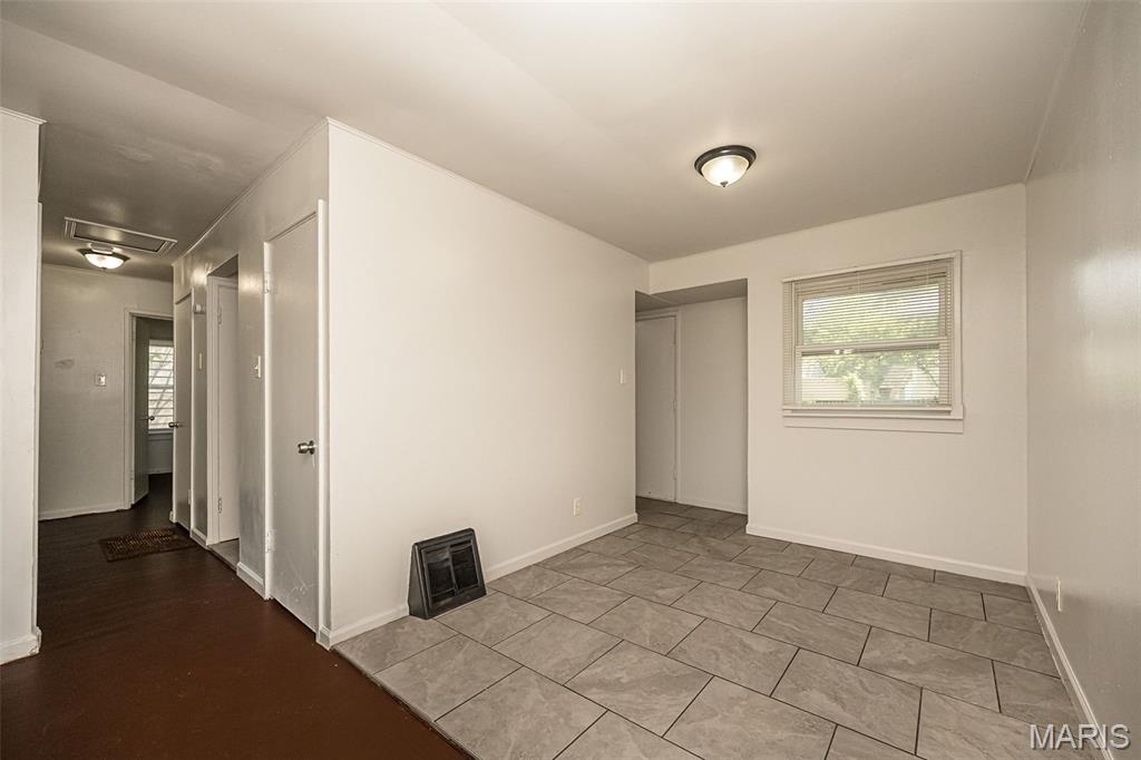 Glasgow Village Unit 2 - Residential