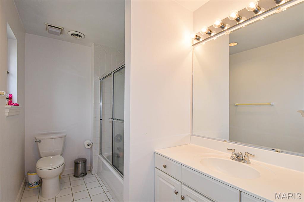 Davis Place - Residential Lease