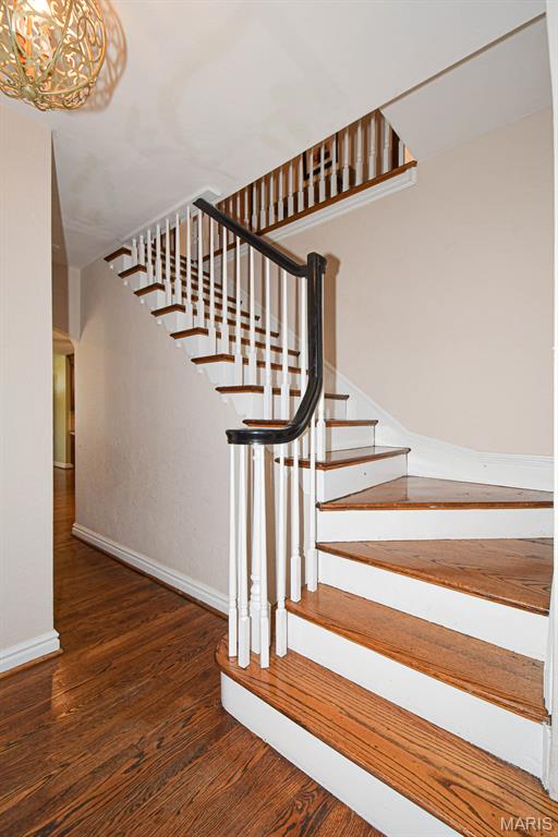 Davis Place - Residential Lease