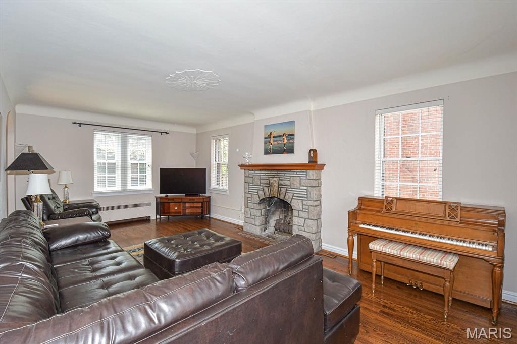 Davis Place - Residential Lease