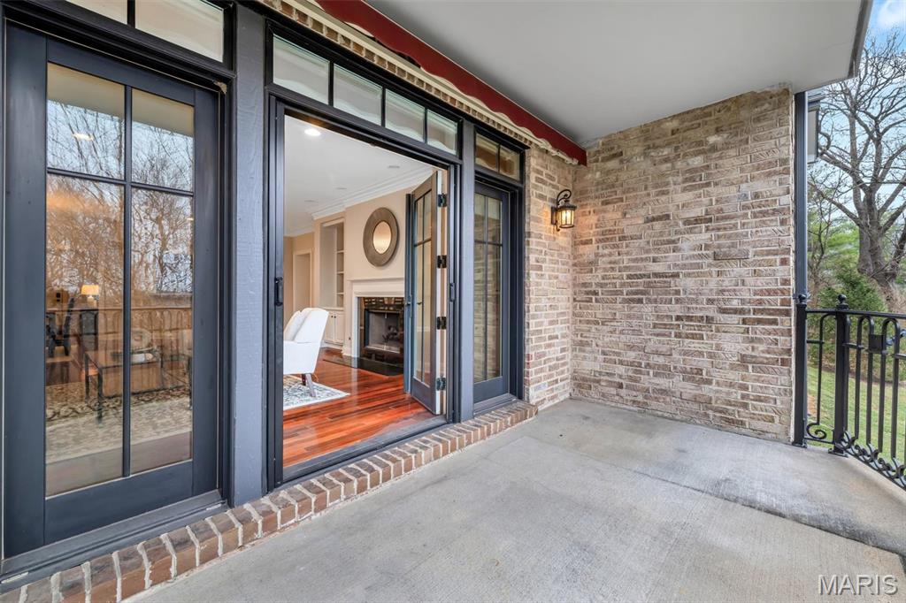 Laumeier Place Condo - Residential