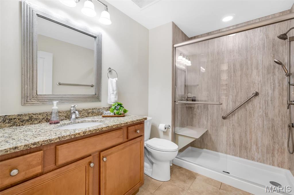 Laumeier Place Condo - Residential