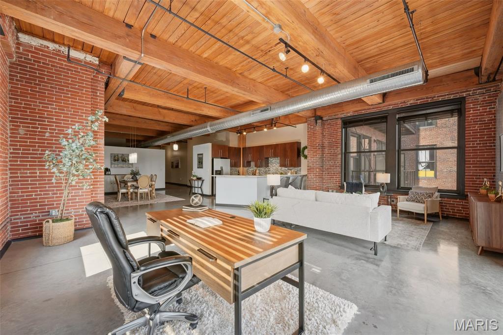 Dorsa Lofts Condo - Residential