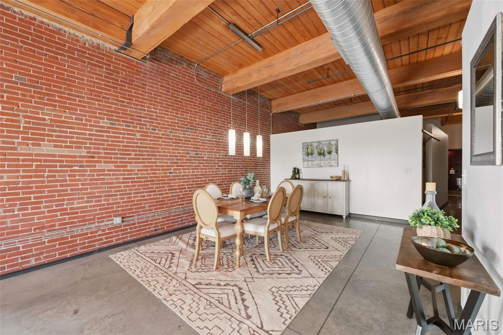 Dorsa Lofts Condo - Residential
