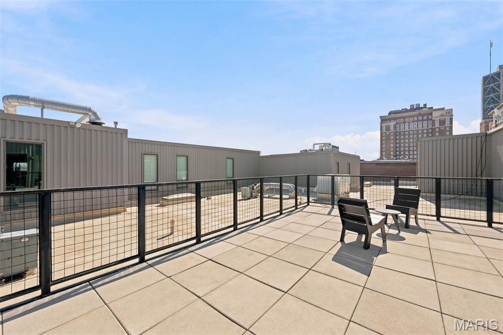 Dorsa Lofts Condo - Residential