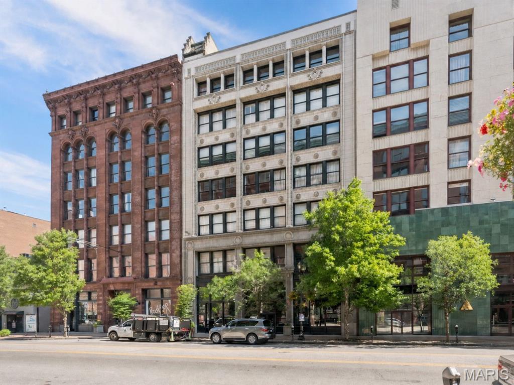 Dorsa Lofts Condo - Residential
