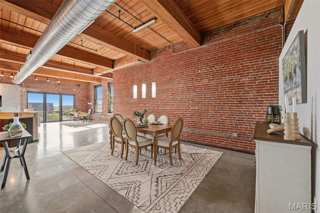 Dorsa Lofts Condo - Residential