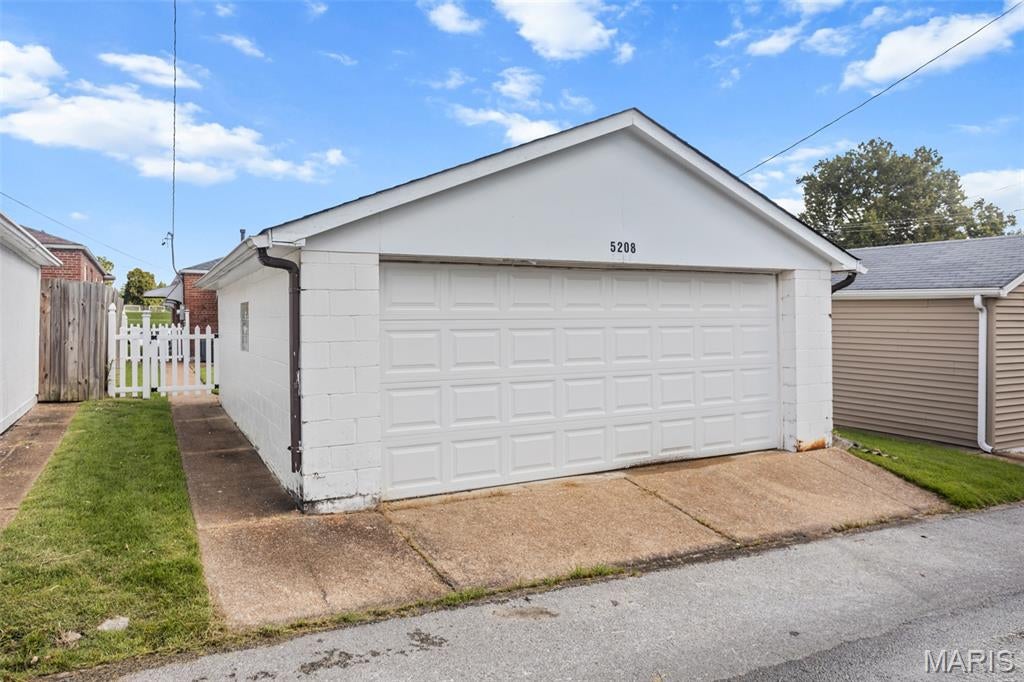Gratiot League Square Add - Residential