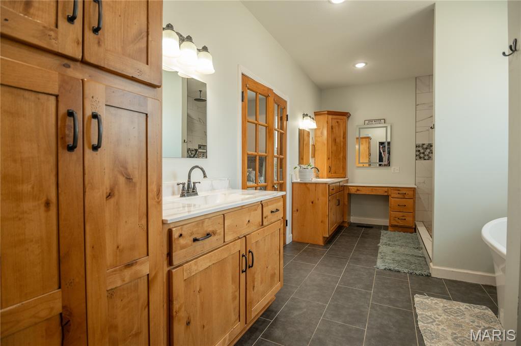 Arrowhead Lake Estates - Residential