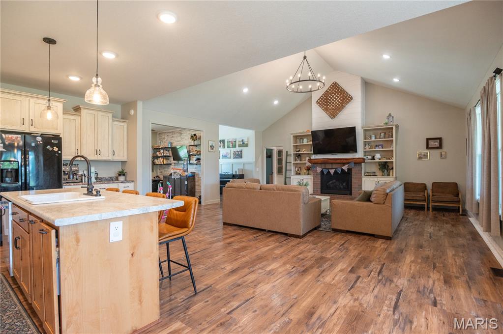Arrowhead Lake Estates - Residential