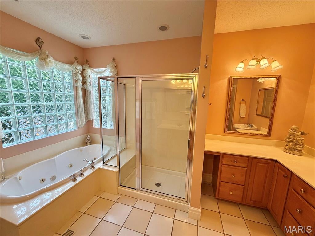 Fox Mill Estates - Residential