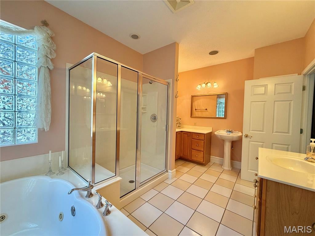 Fox Mill Estates - Residential