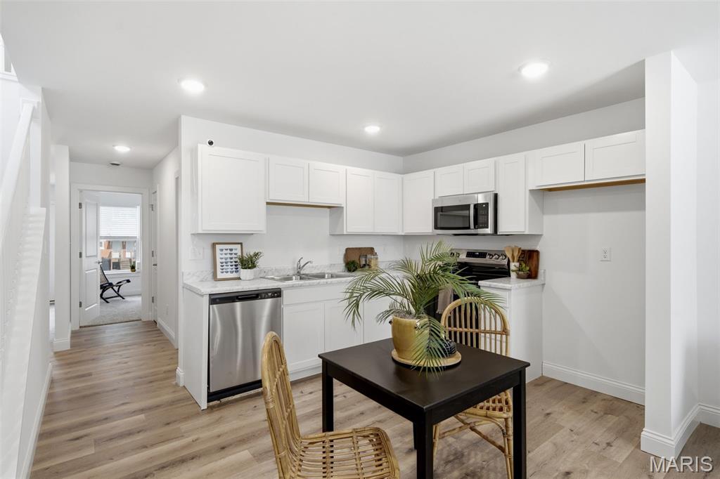 St Louis Commons Add - Residential