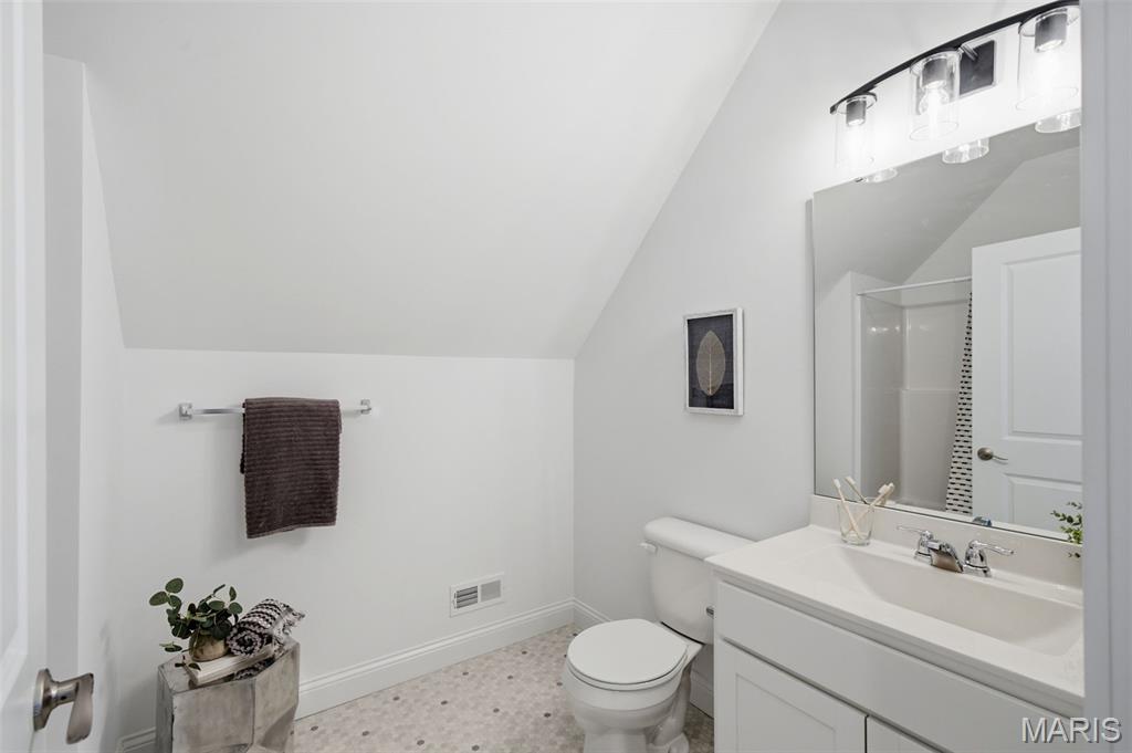 St Louis Commons Add - Residential