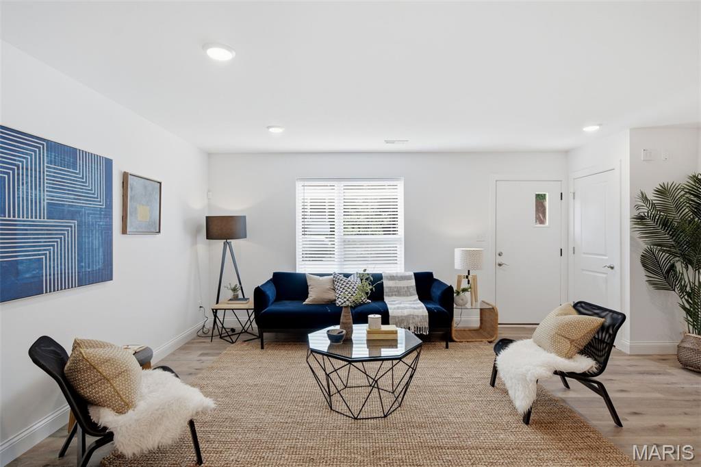 St Louis Commons Add - Residential