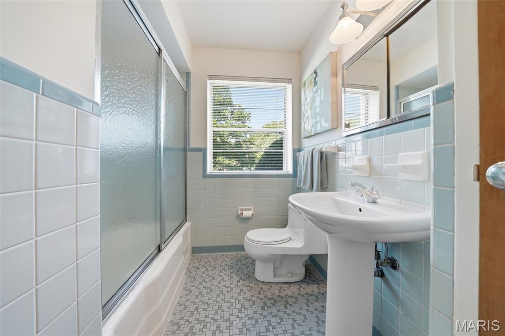 Delcrest Condo - Residential