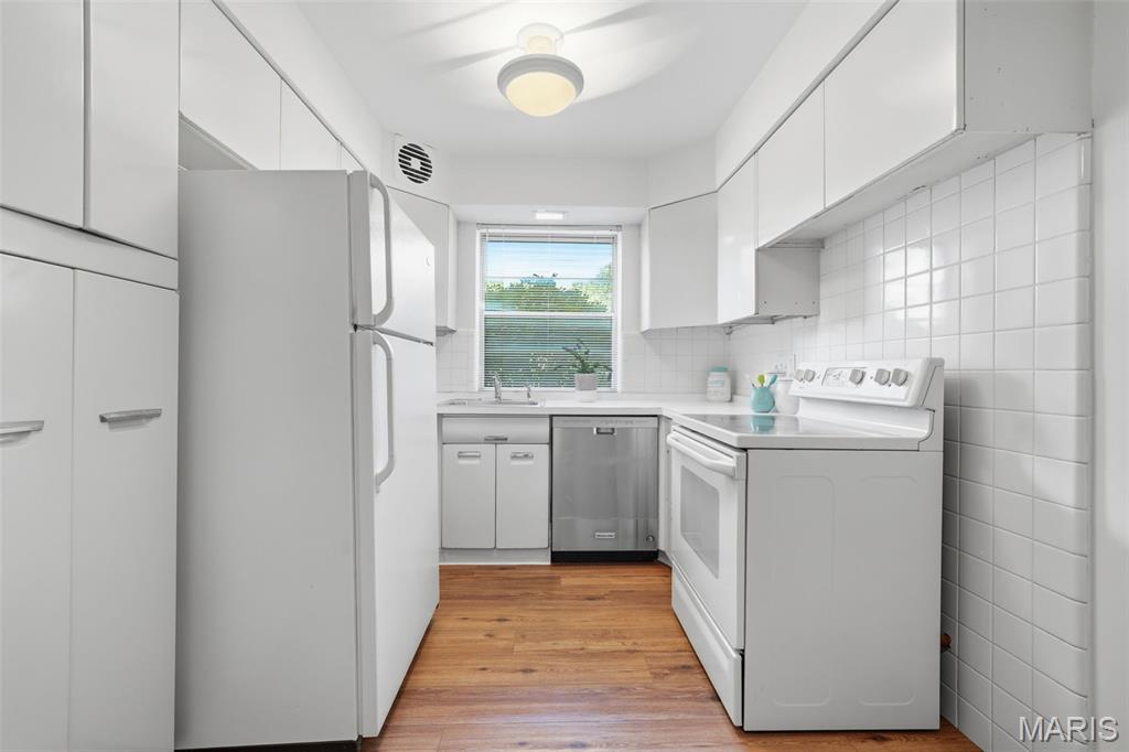 Delcrest Condo - Residential