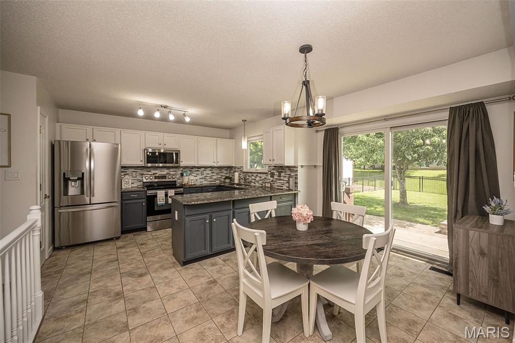 Vlgs At Dardenne Prairie Villas - Residential